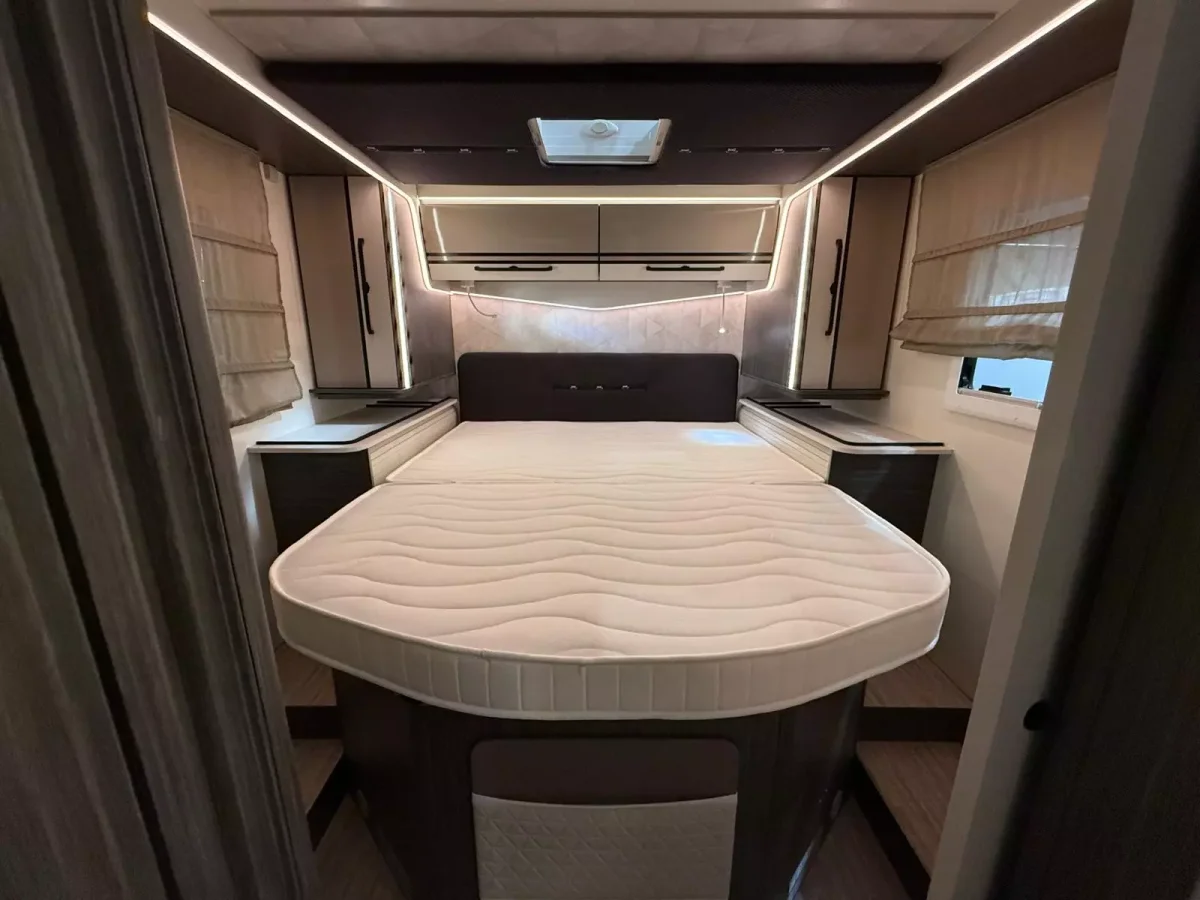 Autocaravana McLouis Nevis 879 - Imagen 8